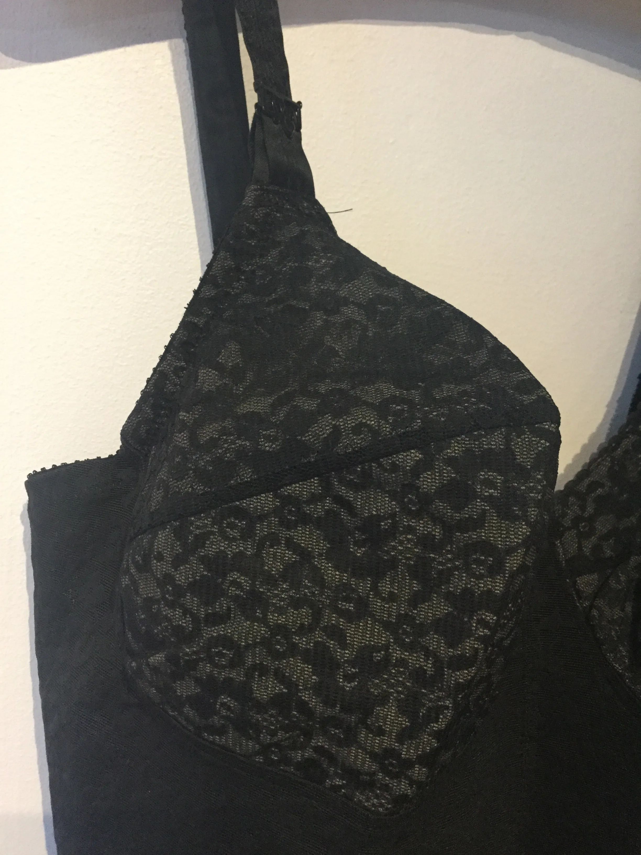 Black Lace Corselette Body Girdle - Plus - Fits 40E/F - 48C/B