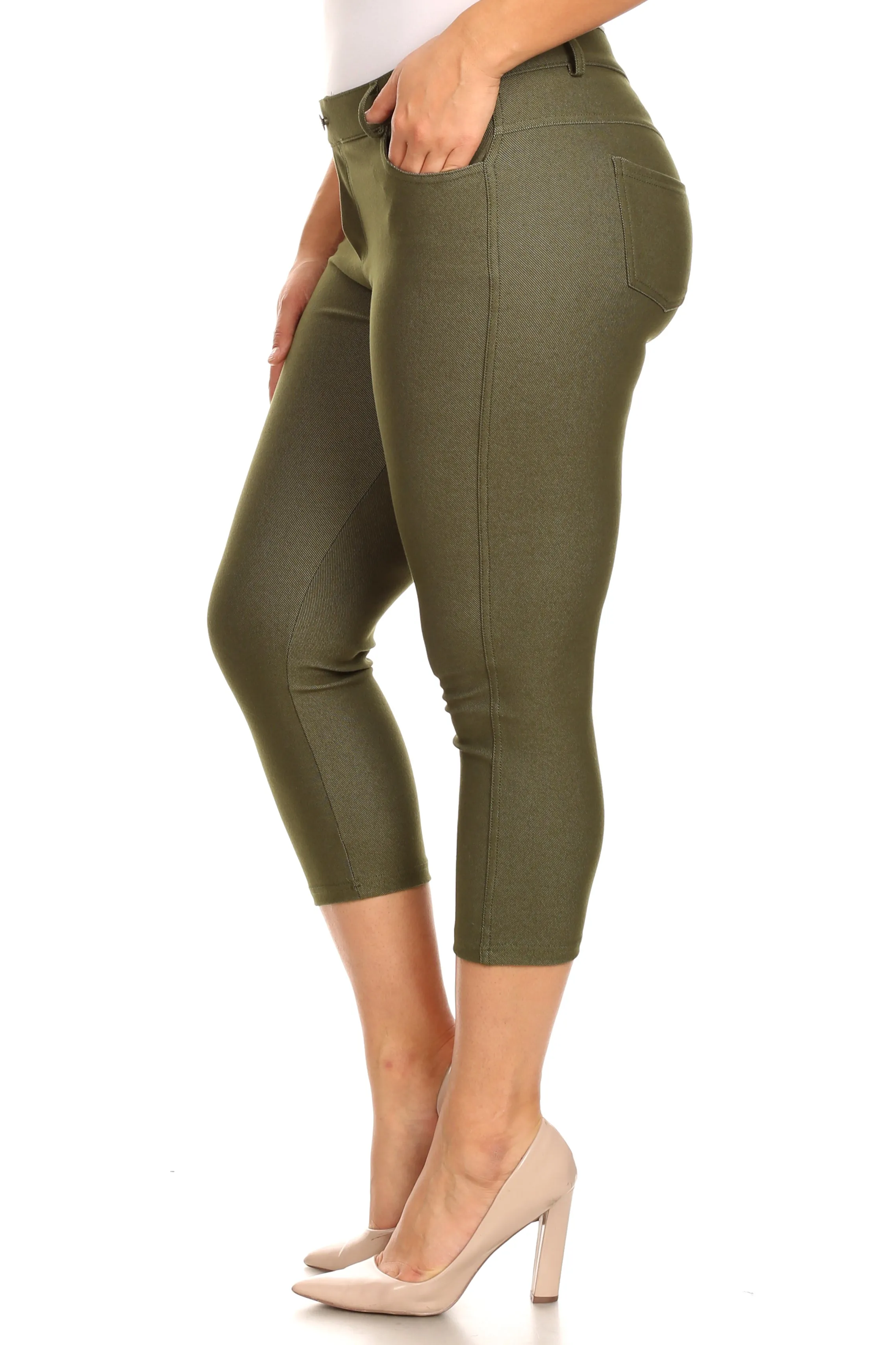 Plus Size Nelly Classic 5 Pocket Capri Jegging